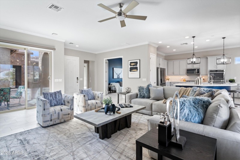 27-Family Room to Kitchen