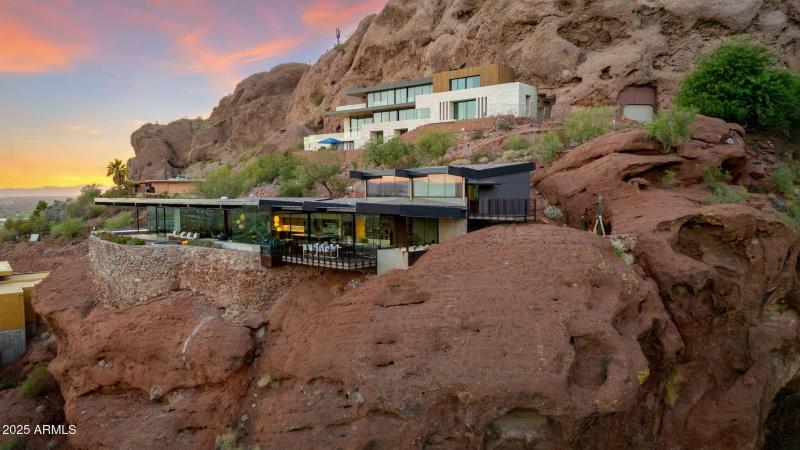 11-web-or-mls-DJI_20250620203358_0372_D