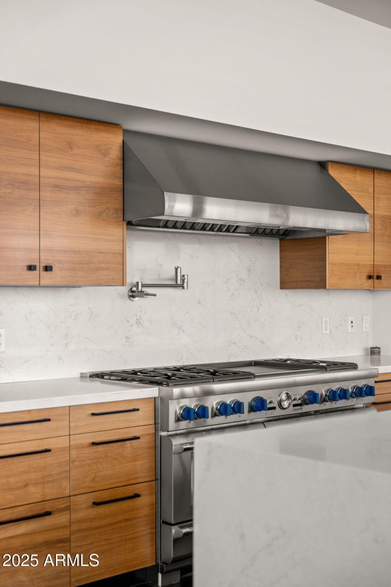 79-web-or-mls-DSC06565-HDR_1