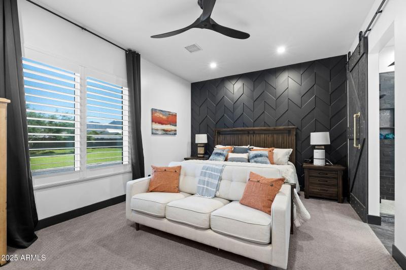 11__18717 E Chestnut Dr