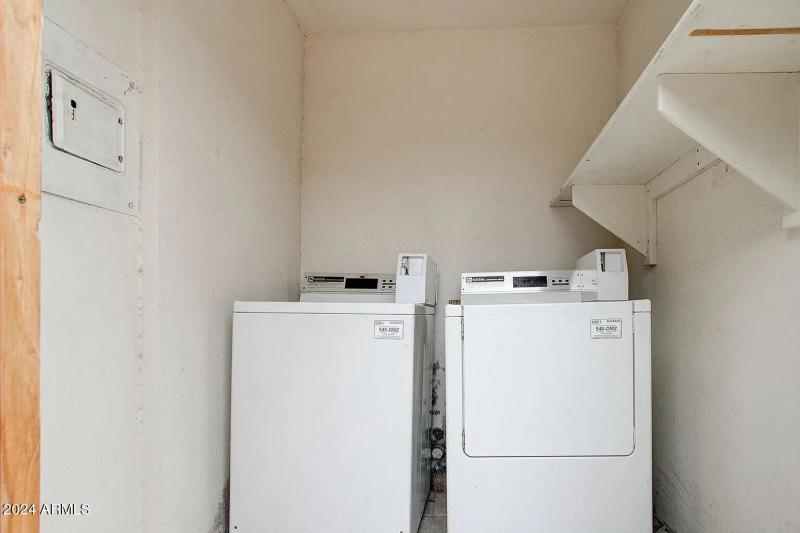 9631 N12th ave phx unit 201-19