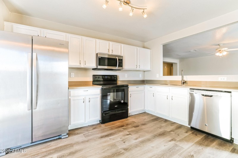 007-photo-kitchen-14762665