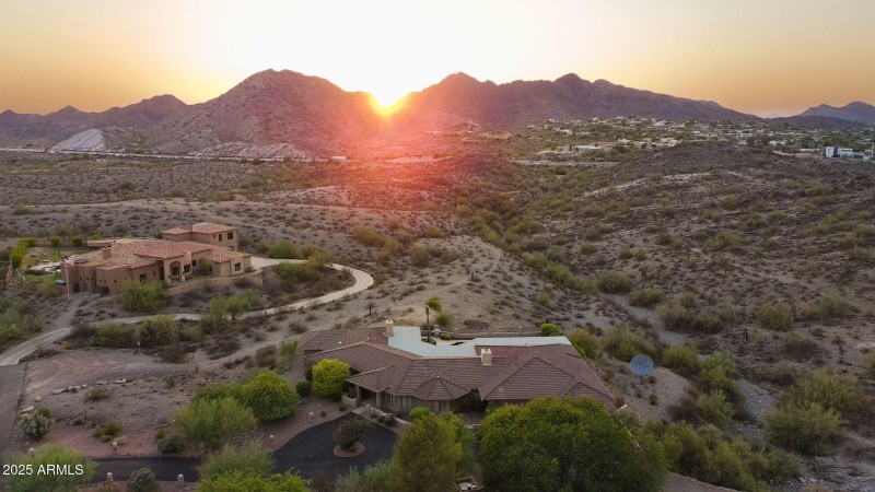 Direct Access to Hiking Trails