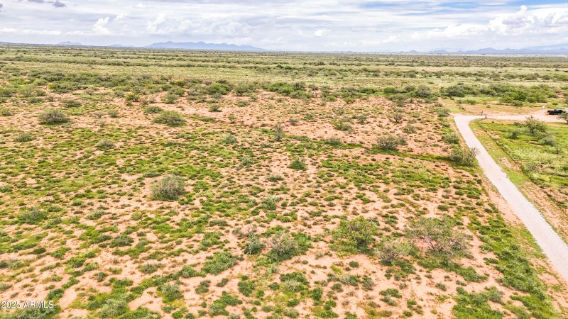 DJI_20250827111201_0004_D