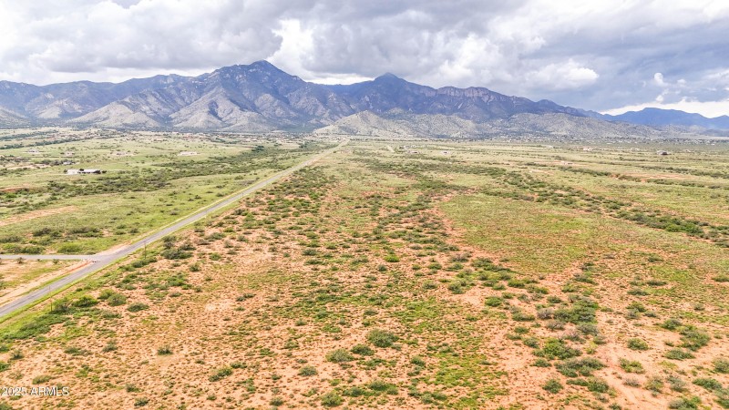 DJI_20250827111419_0020_D