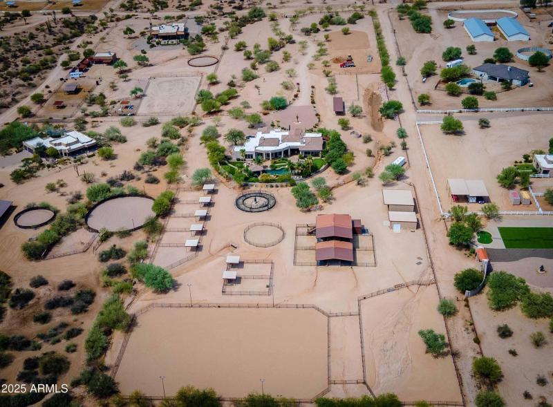 High drone of 10 acre ranch