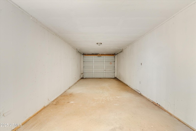 Detached Garage