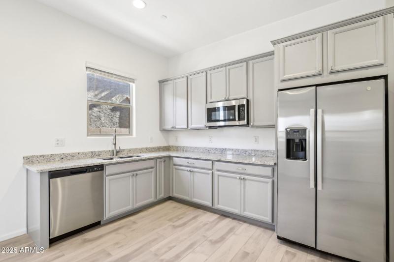 14-web-or-mls-E Prairie Aster Ln-014