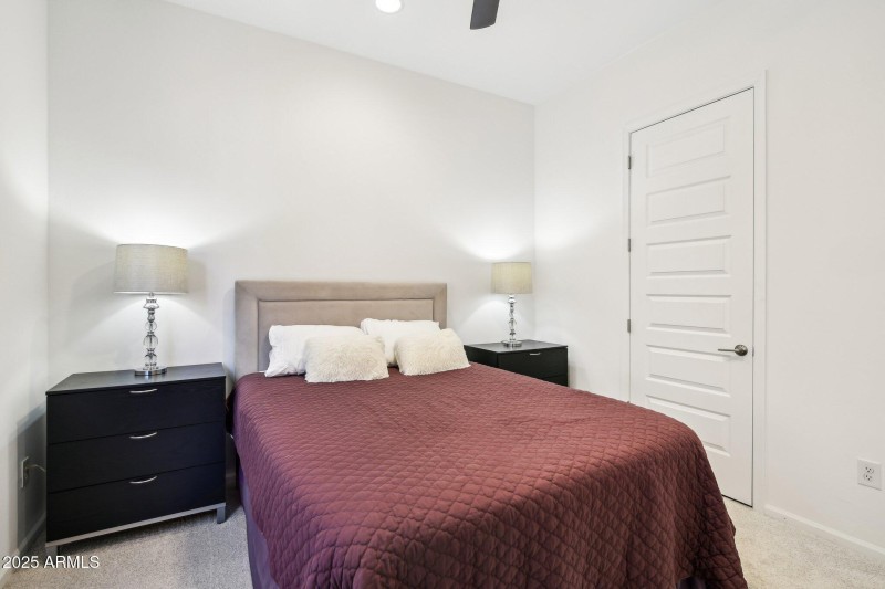 37-web-or-mls-E Prairie Aster Ln-037