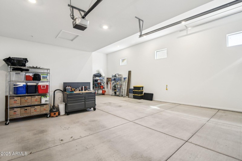 44-web-or-mls-E Prairie Aster Ln-044