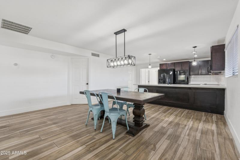 44053721_20_2217_E_Sheridan_St_Phoenix_A