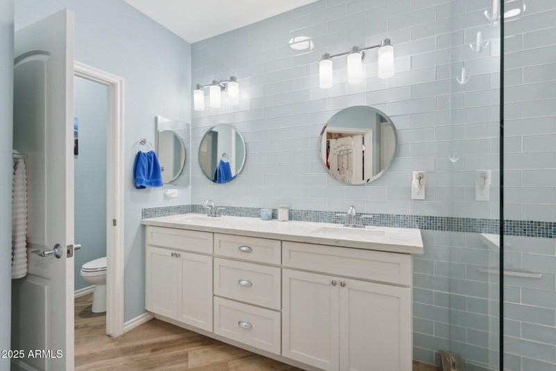 18-web-or-mls-36206-n-copper-hollow-way