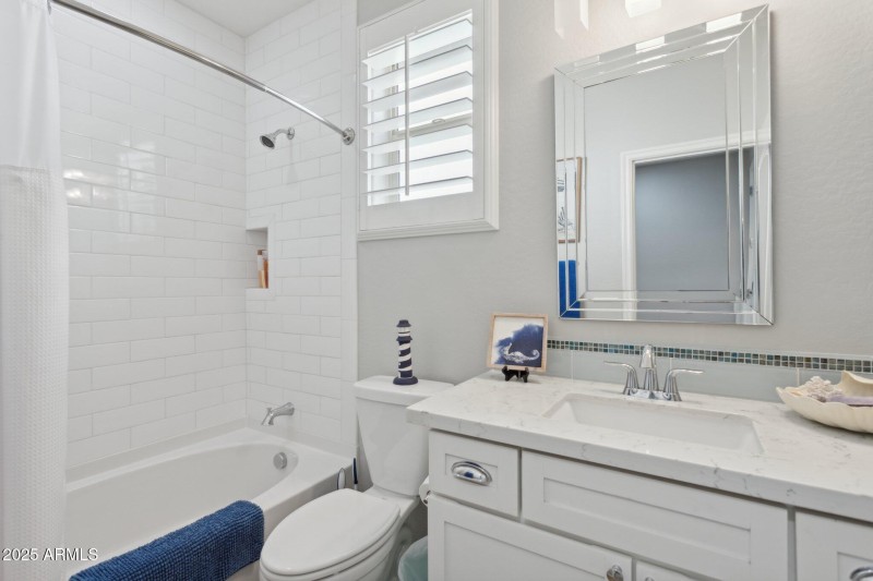 25-web-or-mls-36206-n-copper-hollow-way