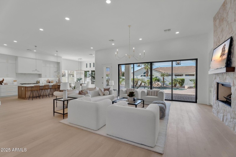 5-web-or-mls-Coconino-7