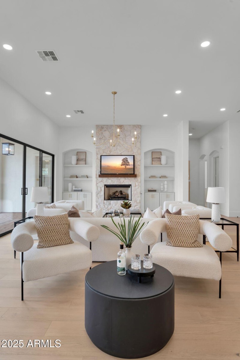 9-web-or-mls-Coconino-6