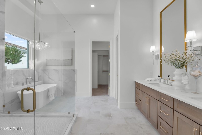 19-web-or-mls-Coconino-20