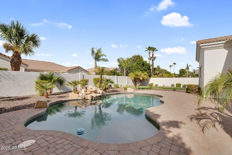 39-web-or-mls-Coconino-41