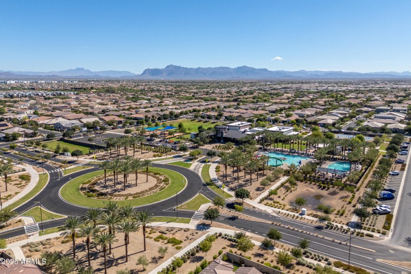 AWARD-WINNING SUBDIVISION