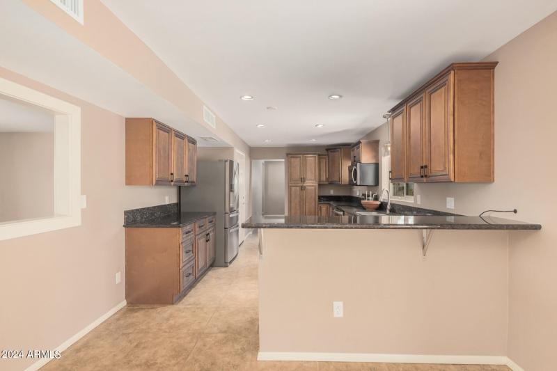 0011-11 - Hillcrest 4980