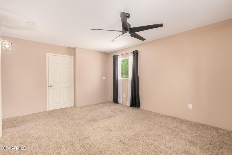0015-15 - Hillcrest 4980