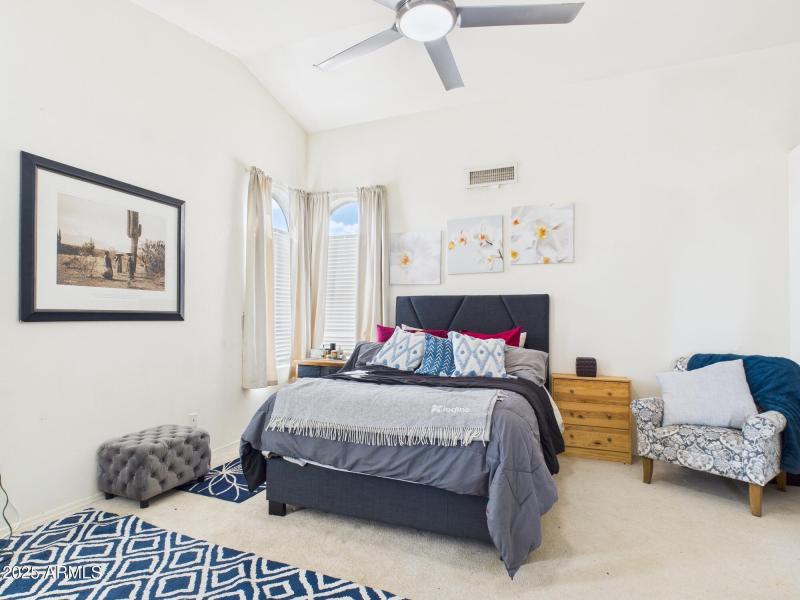 CAM03379G0-PR0145-STILL013