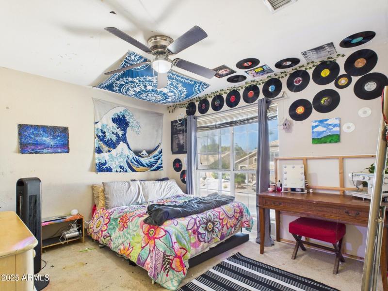 CAM03379G0-PR0145-STILL022