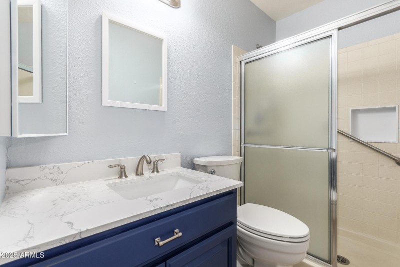 21 - Citrus PrimaryBath