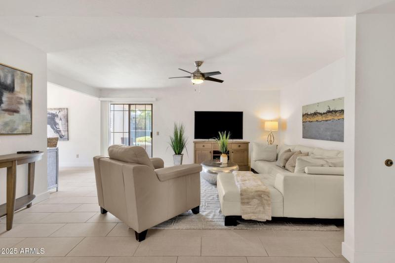 12-web-or-mls-5217-n-24th-st-108