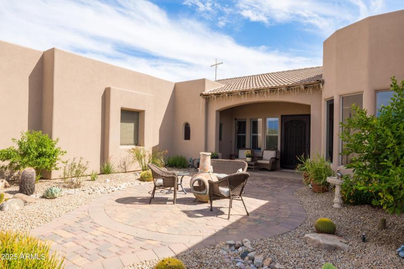 Quaint private courtyard.
