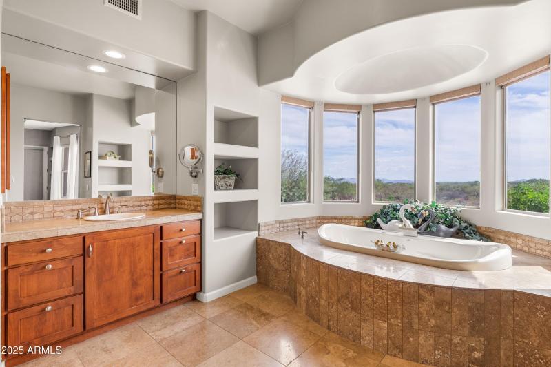 Soaking Tub and Dual Vanities