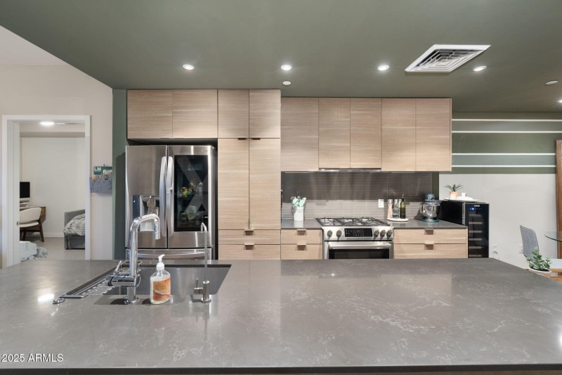 24-web-or-mls-DSC05843 copy