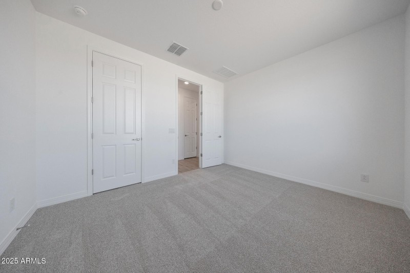 PHX_TV_Lot 2073_Currant_28868_bed4