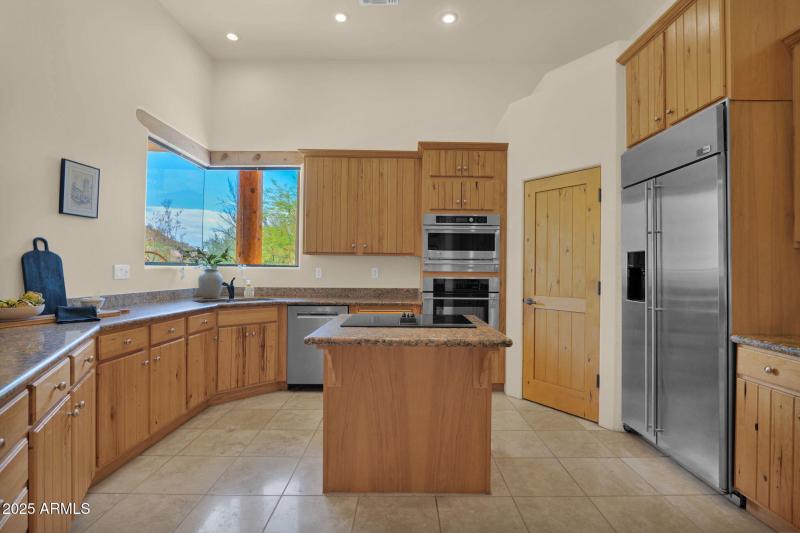 open kitchen walk in pantry