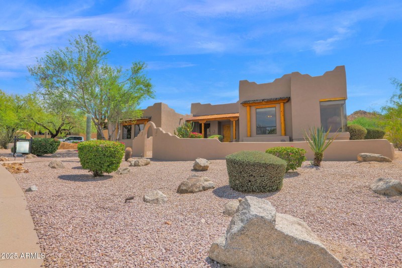 low maintanance landscaping