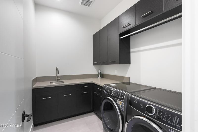 PropertyImageCo_13601N88thPl_WEB-25