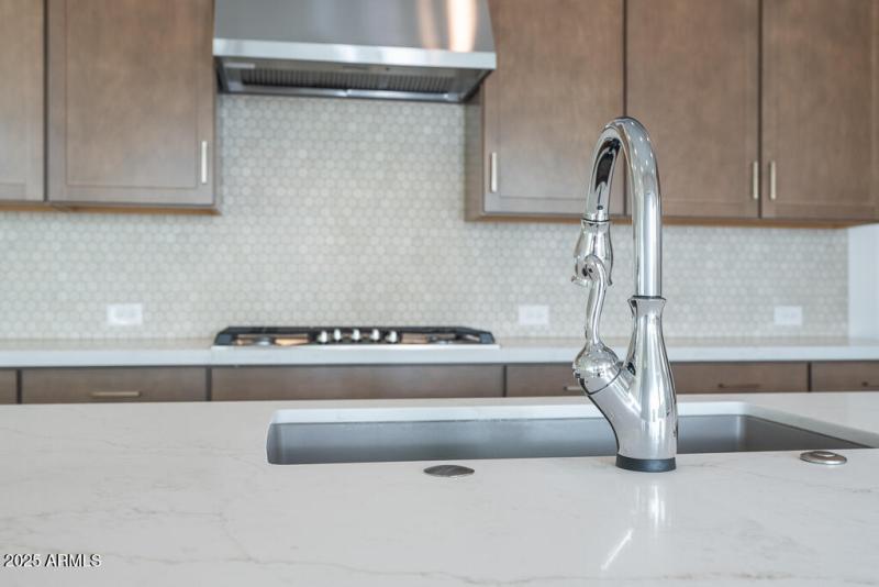 Tri Pointe Blossom Rock 516 - Kitchen-3M