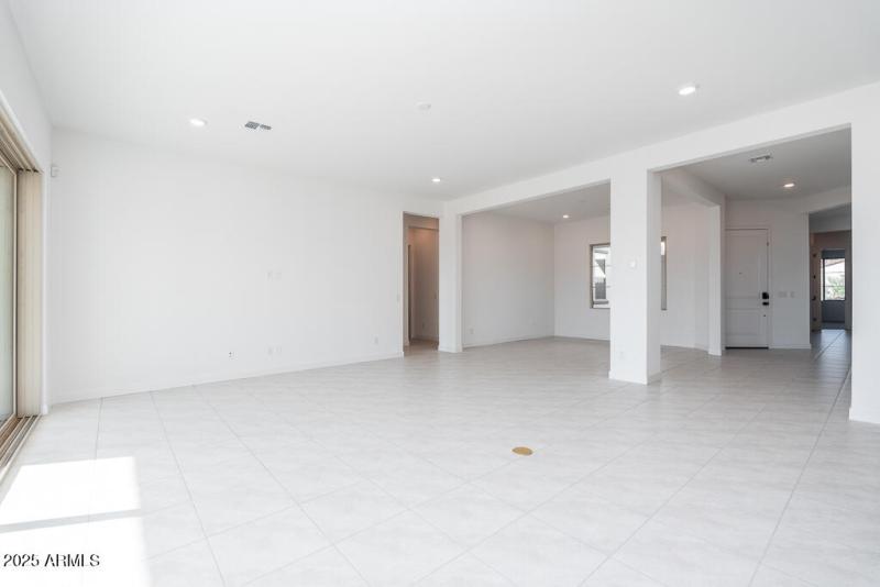 Tri Pointe Blossom Rock 554 - Great Room