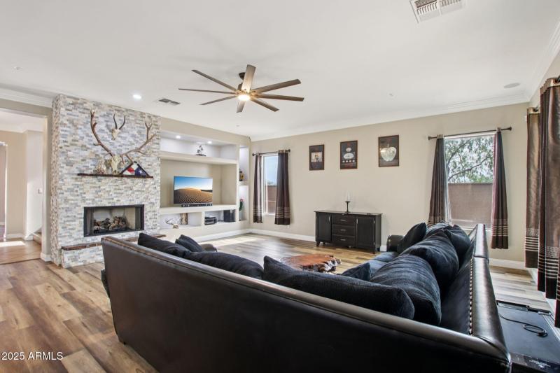 7-web-or-mls-W Via Savelli-S0309-007