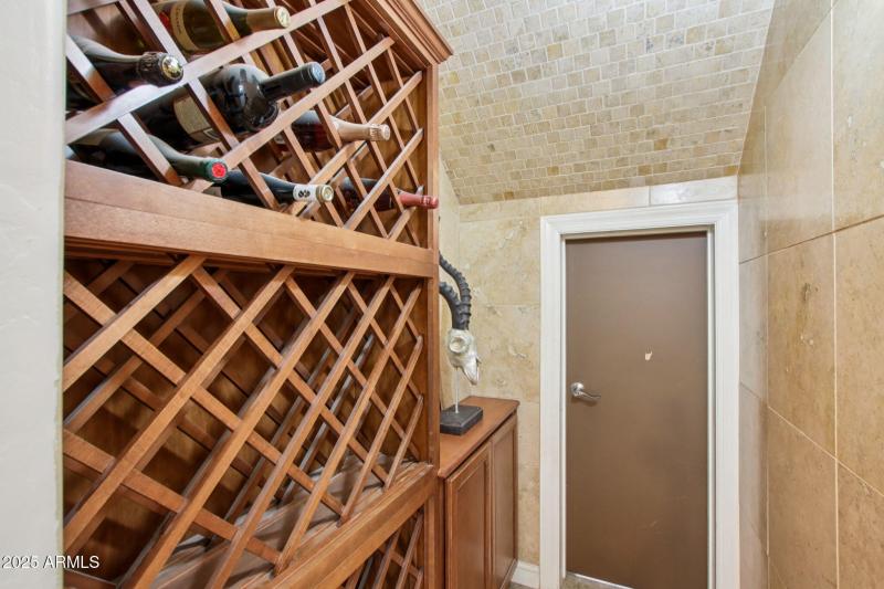 48-web-or-mls-W Via Savelli-S0309-048