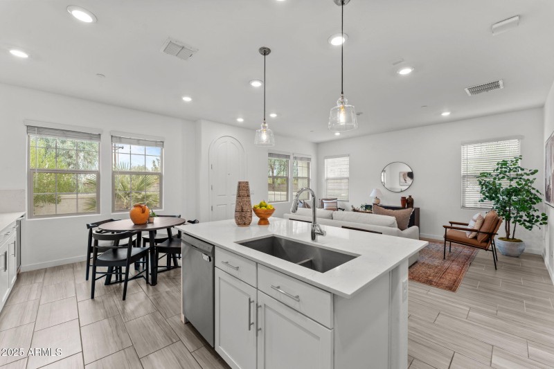 19-web-or-mls-DSC07777