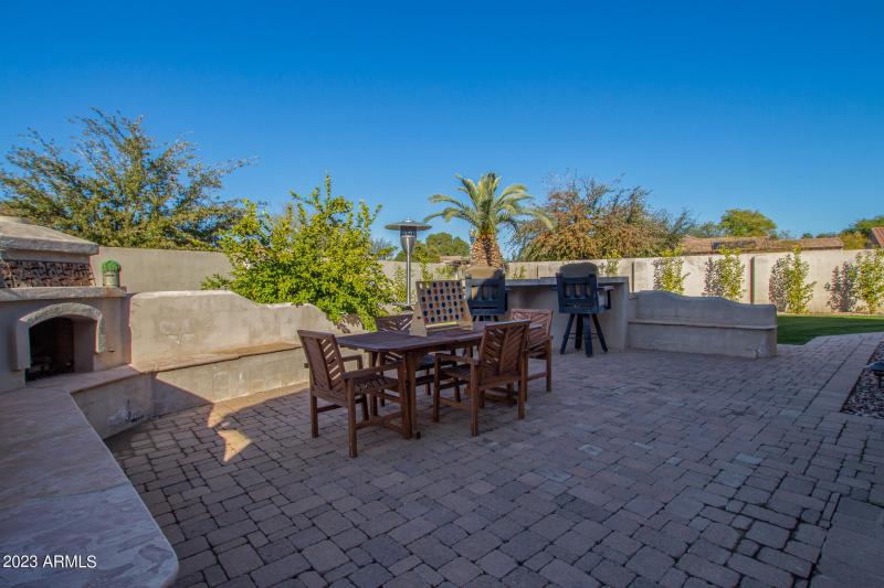 Side yard Grill and Fireplace