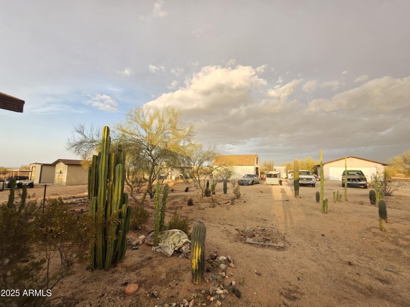 2 Detached Garages and 2 Storages
