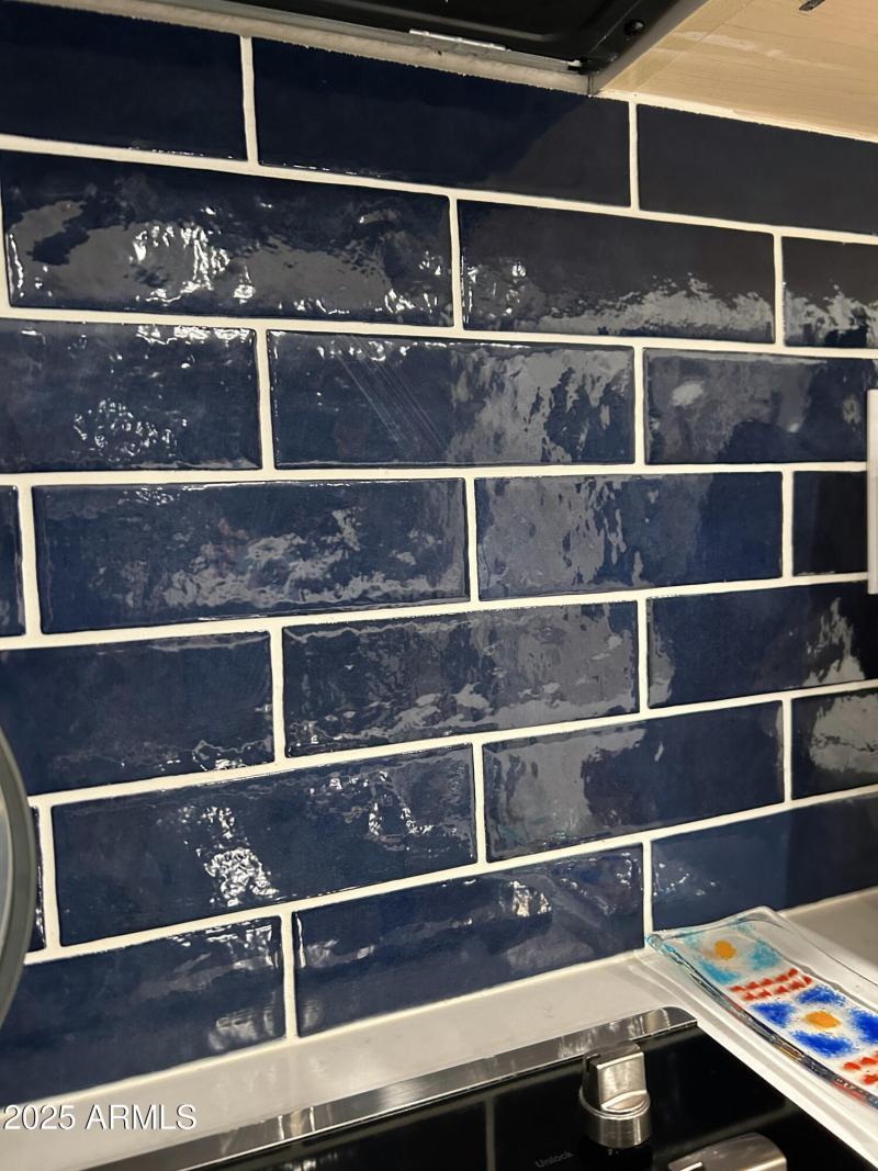 2715 kitchen backsplash GL