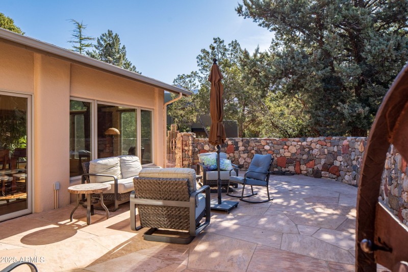 Side Courtyard off of Dining Room