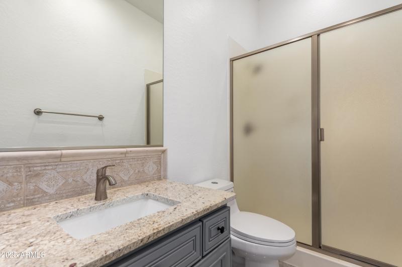 683c77_31 - Buckboard