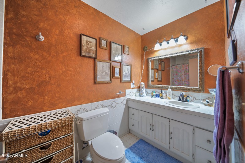 101 S Mesquite St 00005