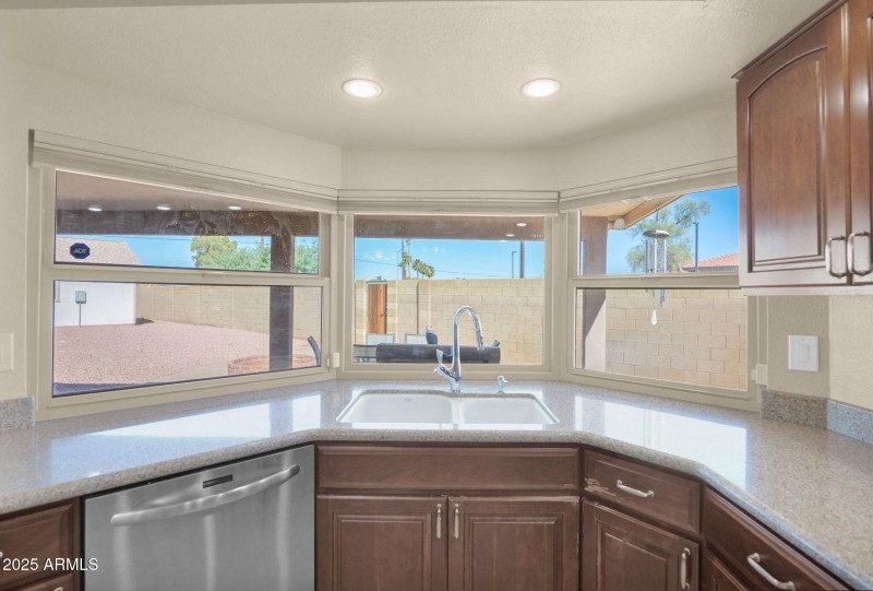 17-web-or-mls-P1281862