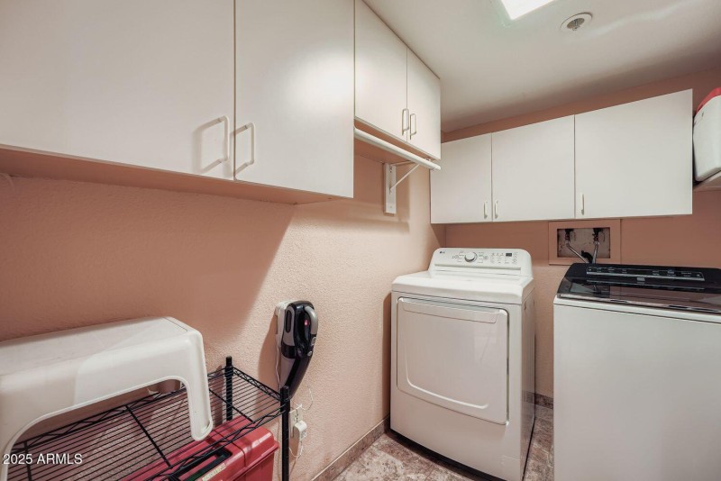 In Unit Laundry HOA Approved