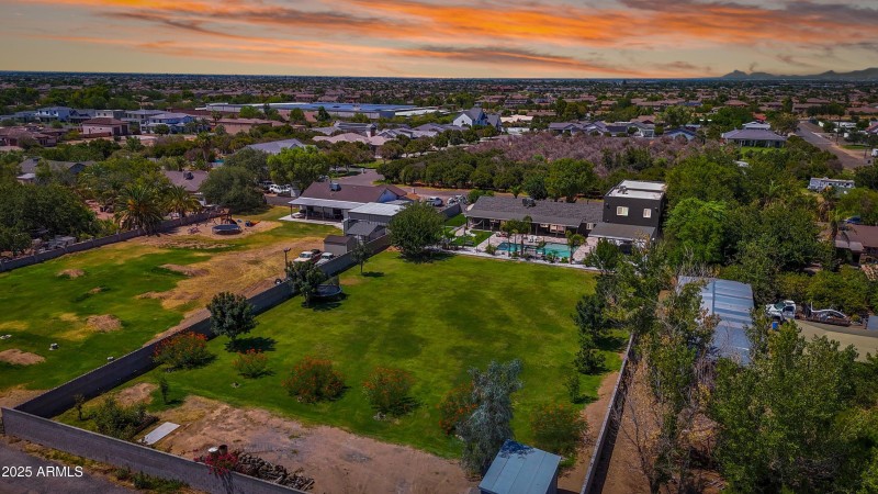 004-17735-E-Mews-Rd-4