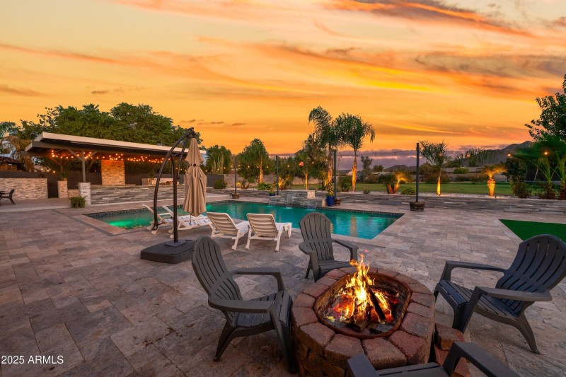 078-Backyard Lifestyle